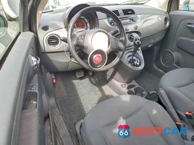 Zdjęcie 8 z 13 samochodu: 2012 FIAT 500 POP VIN:3C3CFFAR8CT299051 - miniatura