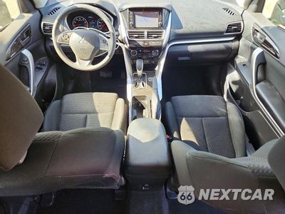Zdjęcie 8 z 12 samochodu: 2019 MITSUBISHI ECLIPSE CROSS ES VIN:JA4AT3AA2KZ045860 - miniatura