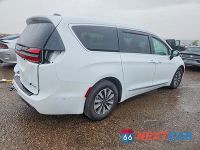 Trzecie zdjęcie samochodu z tyłu: 2023 CHRYSLER PACIFICA HYBRID LIMITED VIN:2C4RC1S70PR572930 - miniatura