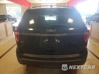 Zdjęcie 6 z 13 samochodu: 2018 FORD EXPLORER XLT VIN:1FM5K7D84JGA79170 - miniatura