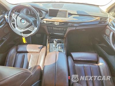 Zdjęcie 8 z 13 samochodu: 2016 BMW X5 XDRIVE35I VIN:5UXKR0C59G0P20914 - miniatura