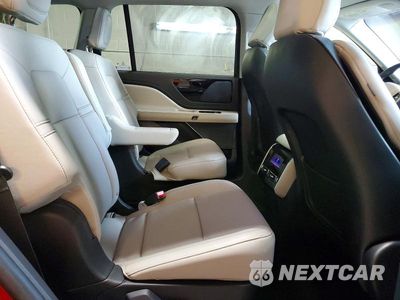 Zdjęcie 11 z 13 samochodu: 2025 LINCOLN AVIATOR VIN:5LM5J6XC4SGL24464 - miniatura