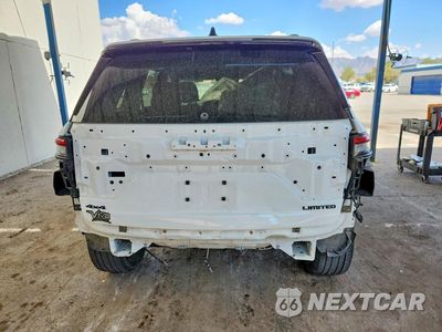 Zdjęcie 6 z 13 samochodu: 2023 JEEP GRAND CHEROKEE LIMITED VIN:1C4RJHBG2PC524076 - miniatura