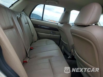 Zdjęcie 10 z 12 samochodu: 2005 MERCURY GRAND MARQUIS LS VIN:2MEFM75W25X613748 - miniatura
