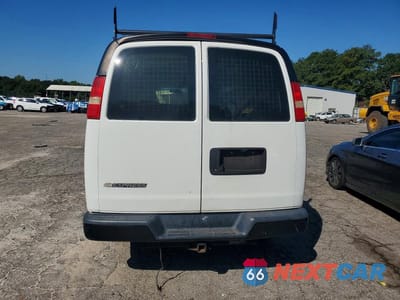 Zdjęcie 6 z 12 samochodu: 2019 CHEVROLET EXPRESS G2500 VIN:1GCWGAFP0K1166368 - miniatura