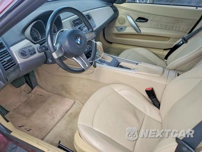 Zdjęcie 8 z 12 samochodu: 2003 BMW Z4 2.5 VIN:4USBT33413LS42907 - miniatura