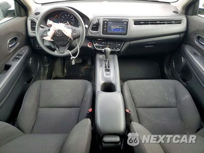 Zdjęcie 8 z 13 samochodu: 2018 HONDA HR-V EX VIN:3CZRU6H55JM705299 - miniatura