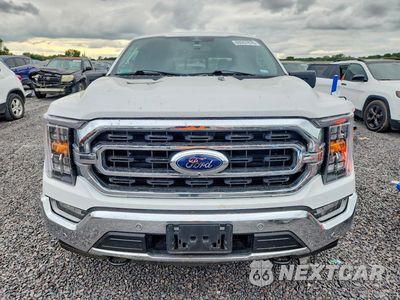 Piąte zdjęcie samochodu w środku: 2023 FORD F150 SUPERCREW VIN:1FTFW1ED0PFA50785 - miniatura