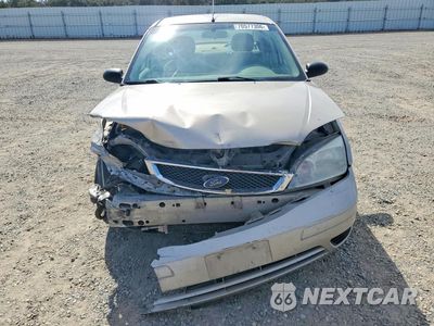 Piąte zdjęcie samochodu w środku: 2007 FORD FOCUS ZX4 VIN:1FAHP34N67W342247 - miniatura