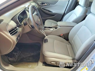 Zdjęcie 7 z 12 samochodu: 2017 CHEVROLET MALIBU LT VIN:1G1ZE5STXHF162524 - miniatura