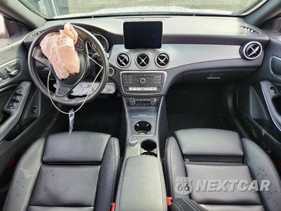 Zdjęcie 8 z 12 samochodu: 2017 MERCEDES-BENZ CLA 250 4MATIC VIN:WDDSJ4GB6HN401979 - miniatura
