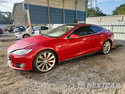 2014 TESLA MODEL S 5YJSA1H10EFP32095 - główne zdjęcie licytacji z USA - miniatura