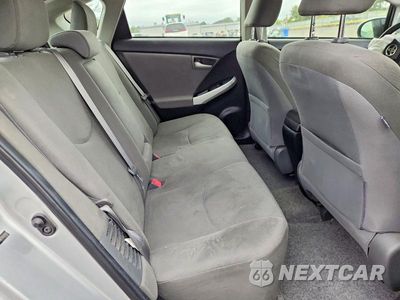 Zdjęcie 10 z 12 samochodu: 2012 TOYOTA PRIUS THREE VIN:JTDKN3DU6C5502947 - miniatura