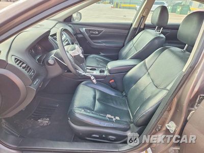 Zdjęcie 7 z 12 samochodu: 2017 NISSAN ALTIMA 2.5 SL VIN:1N4AL3APXHC119912 - miniatura