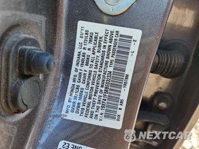 Zdjęcie 12 z 12 samochodu: 2011 HONDA CIVIC LX VIN:19XFA1F58BE032334 - miniatura