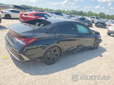 Trzecie zdjęcie samochodu z tyłu: 2026 HYUNDAI ELANTRA SEL SPORT VIN:KMHLM4DG7TU160613 - miniatura