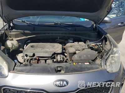 Zdjęcie 11 z 12 samochodu: 2017 KIA SPORTAGE LX VIN:KNDPMCAC7H7039930 - miniatura