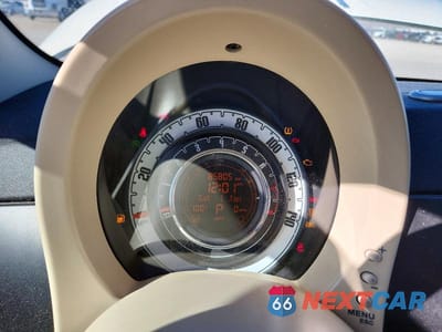 Zdjęcie 9 z 12 samochodu: 2012 FIAT 500 LOUNGE VIN:3C3CFFCR4CT229110 - miniatura