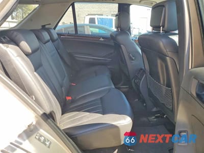 Zdjęcie 11 z 13 samochodu: 2006 MERCEDES-BENZ ML 500 VIN:4JGBB75E36A009130 - miniatura