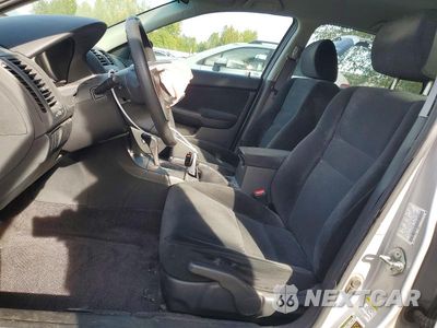 Zdjęcie 7 z 12 samochodu: 2006 HONDA ACCORD LX VIN:1HGCM56426A170969 - miniatura