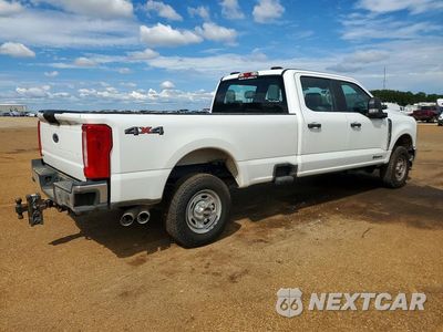 Trzecie zdjęcie samochodu z tyłu: 2025 FORD F350 SUPER DUTY VIN:1FT8W3BT7SED13501 - miniatura