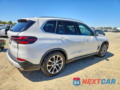 Trzecie zdjęcie samochodu z tyłu: 2025 BMW X5 XDRIVE40I VIN:5UX23EU00S9Z14690 - miniatura