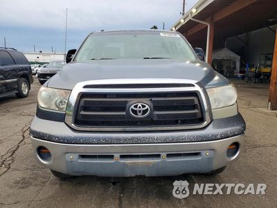 Piąte zdjęcie samochodu w środku: 2010 TOYOTA TUNDRA DOUBLE CAB SR5 VIN:5TFUW5F11AX111663 - miniatura