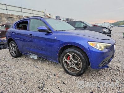 Czwarte zdjęcie samochodu z boku: 2022 ALFA ROMEO STELVIO TI VIN:ZASPAKBN5N7D39987 - miniatura