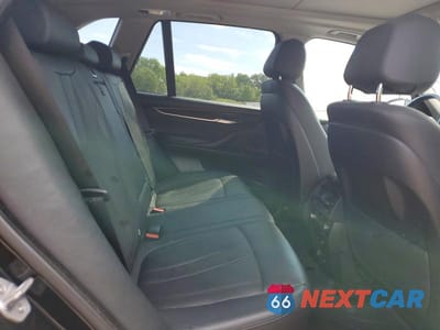 Zdjęcie 11 z 13 samochodu: 2015 BMW X5 XDRIVE35I VIN:5UXKR0C53F0P00317 - miniatura