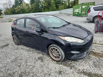 Czwarte zdjęcie samochodu z boku: 2017 FORD FIESTA ST VIN:3FADP4GX4HM104562 - miniatura
