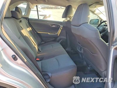 Zdjęcie 11 z 14 samochodu: 2025 TOYOTA RAV4 XLE VIN:2T3W1RFV2SC347604 - miniatura