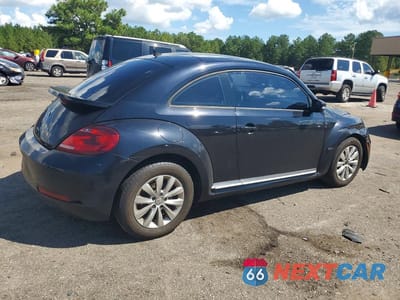Trzecie zdjęcie samochodu z tyłu: 2019 VOLKSWAGEN BEETLE S VIN:3VWFD7ATXKM707166 - miniatura