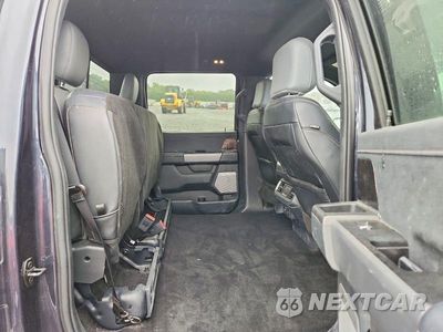 Zdjęcie 10 z 13 samochodu: 2022 FORD F150 LIGHTNING PRO VIN:1FTVW1EL0NWG10840 - miniatura