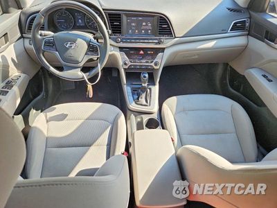 Zdjęcie 8 z 12 samochodu: 2018 HYUNDAI ELANTRA VALUE EDITION VIN:5NPD84LF6JH377082 - miniatura