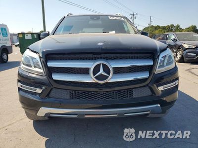 Piąte zdjęcie samochodu w środku: 2015 MERCEDES-BENZ GL 450 4MATIC VIN:4JGDF6EE3FA545017 - miniatura