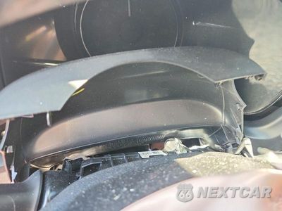 Zdjęcie 9 z 13 samochodu: 2019 HONDA HR-V TOURING VIN:3CZRU6H98KM715412 - miniatura