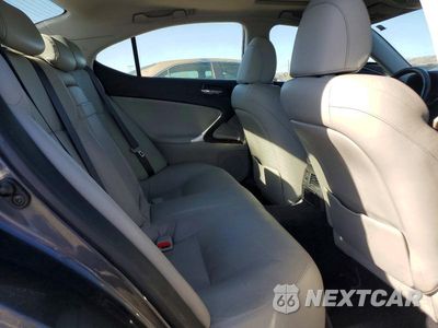 Zdjęcie 10 z 12 samochodu: 2006 LEXUS IS 350 VIN:JTHBE262065009158 - miniatura