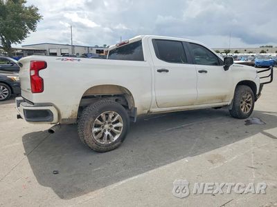 Trzecie zdjęcie samochodu z tyłu: 2019 CHEVROLET SILVERADO K1500 CUSTOM VIN:3GCPYBEH4KG303119 - miniatura