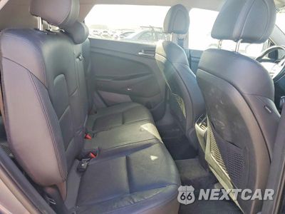 Zdjęcie 10 z 12 samochodu: 2017 HYUNDAI TUCSON LIMITED VIN:KM8J33A2XHU320892 - miniatura