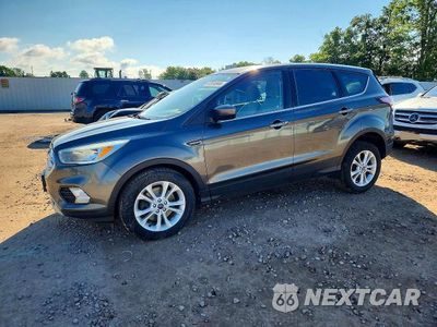2017 FORD ESCAPE SE 1FMCU9GD3HUA01903 - główne zdjęcie licytacji z USA - miniatura