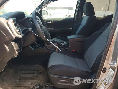 Zdjęcie 7 z 12 samochodu: 2022 TOYOTA TACOMA TRD SPORT VIN:3TMCZ5AN9NM484152 - miniatura