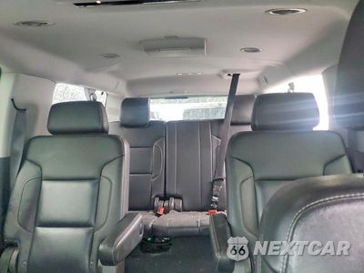 Zdjęcie 10 z 14 samochodu: 2019 CHEVROLET SUBURBAN K1500 PREMIER VIN:1GNSKJKJ9KR184844 - miniatura
