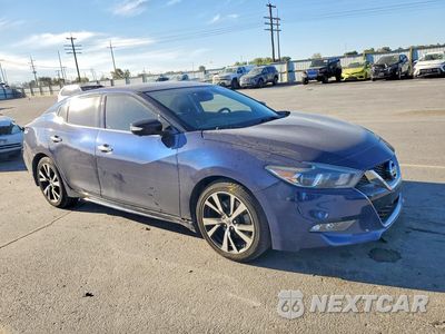 Czwarte zdjęcie samochodu z boku: 2017 NISSAN MAXIMA PLATINUM VIN:1N4AA6AP0HC453602 - miniatura