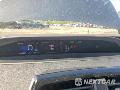 Zdjęcie 9 z 12 samochodu: 2016 TOYOTA PRIUS TWO VIN:JTDKBRFU1G3003659 - miniatura