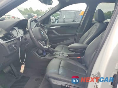 Zdjęcie 7 z 12 samochodu: 2019 BMW X1 XDRIVE28I VIN:WBXHT3C52K3H36173 - miniatura