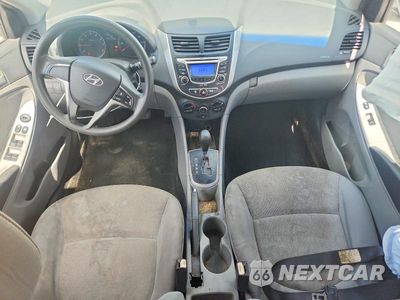 Zdjęcie 8 z 12 samochodu: 2012 HYUNDAI ACCENT GS VIN:KMHCT5AE4CU012933 - miniatura