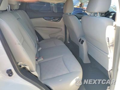 Zdjęcie 11 z 13 samochodu: 2018 NISSAN ROGUE SPORT SV VIN:JN1BJ1CP7JW194452 - miniatura
