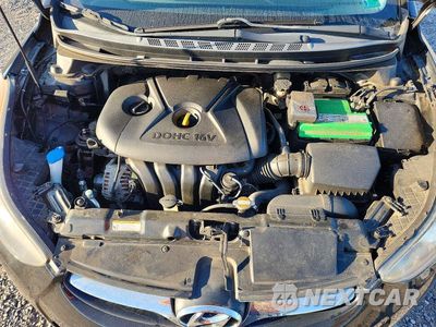 Zdjęcie 11 z 12 samochodu: 2012 HYUNDAI ELANTRA GLS VIN:5NPDH4AE4CH123741 - miniatura