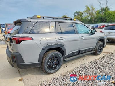 Trzecie zdjęcie samochodu z tyłu: 2026 SUBARU OUTBACK WILDERNESS VIN:JF2BURLD6TY485302 - miniatura