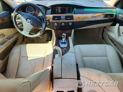 Zdjęcie 8 z 12 samochodu: 2010 BMW 528 I VIN:WBANU5C53AC460247 - miniatura